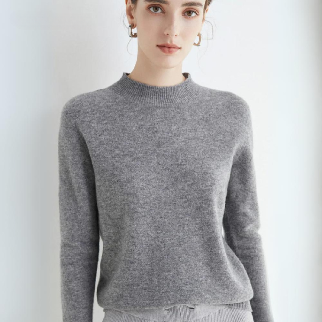 Sabrina - Elegant Sweater